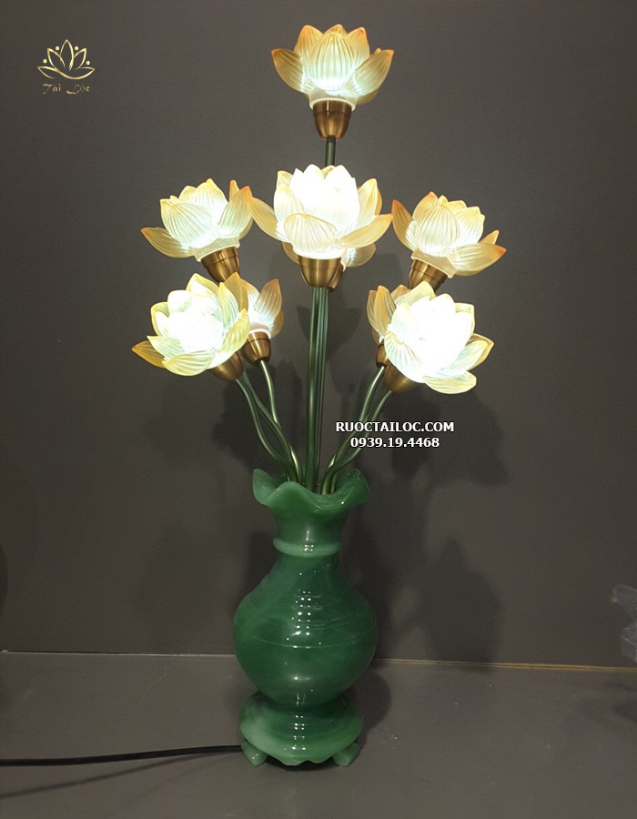 Đèn Bình Ngọc 9 Bông Sen DCD-007
