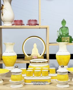 Bộ đồ thờ cúng Phật và Gia Tiên bằng sứ vân vàng đẹp