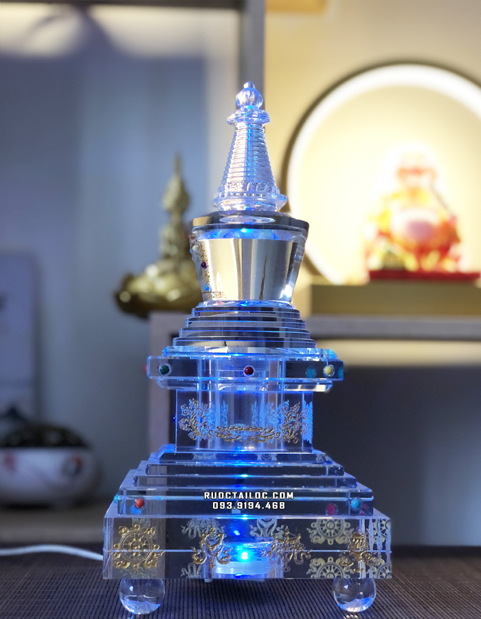 tháp xá lợi pha lê đẹp thờ Phật có đổi màu