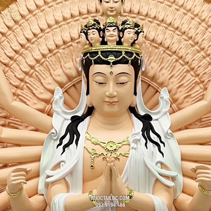 tượng Thiên Thủ Thiên Nhãn bằng poly vẽ gấm đẹp