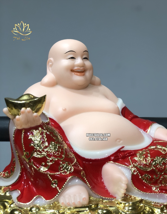 Tượng Phật Di Lặc đá đỏ đẹp đế nhiều thỏi vàng