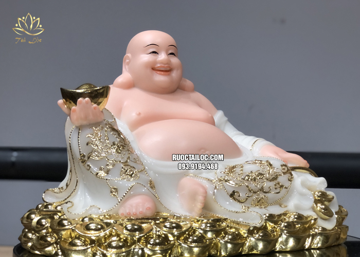 Tượng Phật Di Lặc trắng viền vàng đế thỏi vàng