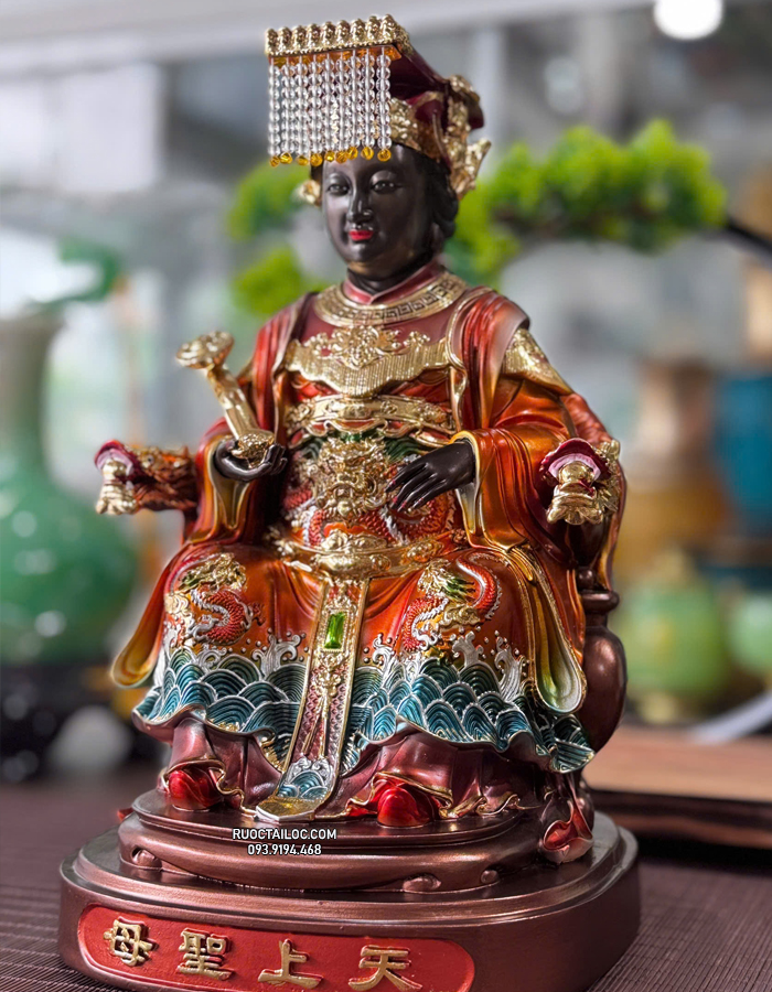 Tượng bà thiên hậu bằng composite đẹp
