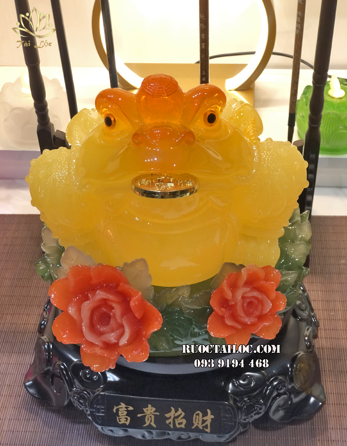 Tượng cóc ngậm tiền phong thủy vàng ngọc hoa mẫu đơn đỏ đẹp nhất