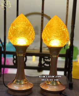 Đèn thờ lưu ly vàng chữ Phật, thân hợp kim bóng