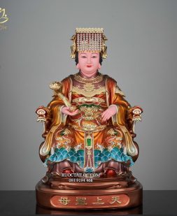 Tượng Thiên Hậu Thánh Mẫu bằng composite đẹp, sang trọng