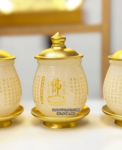 Chum có nắp bằng bột đá khắc tâm kinh chữ Phật