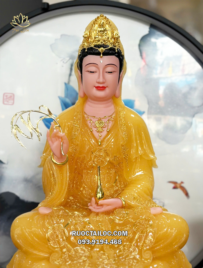 Tượng Quan Âm Bồ Tát áo rũ viền vàng bằng bột đá thạch anh
