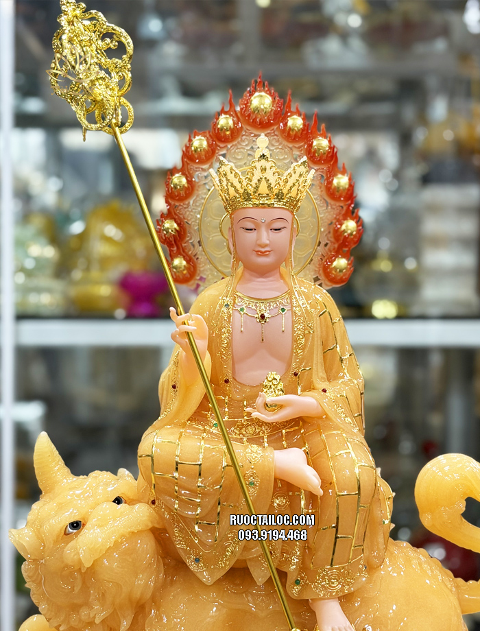 Tượng Địa Tạng Vương Bồ Tát cưỡi đế thính bằng bột đá thạch anh