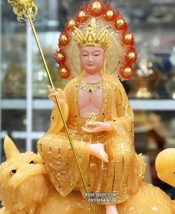 Tượng Địa Tạng Vương Bồ Tát cưỡi đế thính bằng bột đá thạch anh