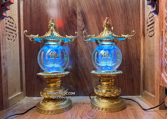 Đèn thờ pha lê mái chùa bằng