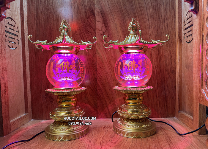 Đèn thờ pha lê mái chùa bằng