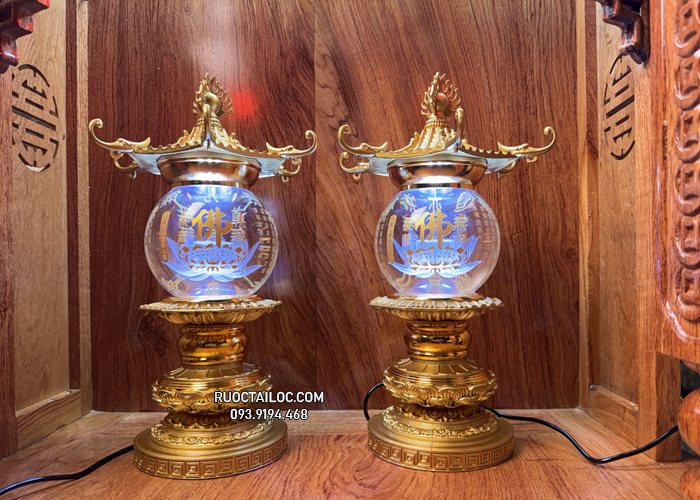 Đèn thờ pha lê mái chùa bằng