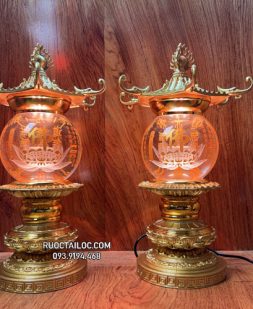 Đèn thờ pha lê mái chùa bằng