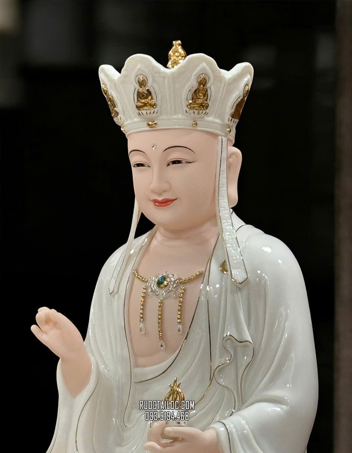 tôn tượng Địa Tạng Vương Bồ Tát bằng sứ trắng hoa sen