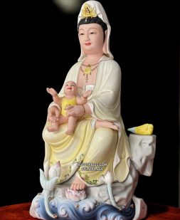 Tượng Quan Âm Tống Tử Bằng Sứ Vẽ Gấm đẹp