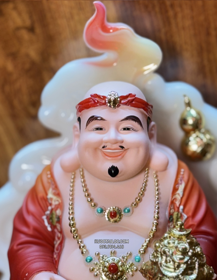 Tượng Ông Địa Thần Tài Đá Đỏ vân phong vẽ gấm đẹp