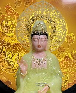 tượng quan âm bằng bột đá thạch ngọc có hào quang