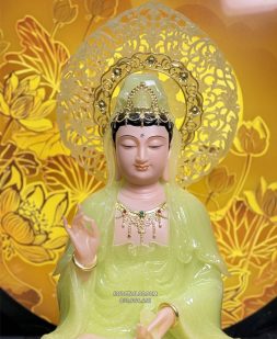 tượng quan âm bằng bột đá thạch ngọc có hào quang