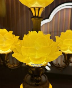 đèn thờ cúng Phật 5 bông vàng thân cổ đẹp