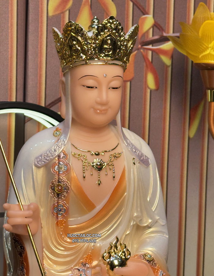 tượng địa tạng bồ tát bằng bột đá vẽ gấm phủ bóng hoa văn đẹp