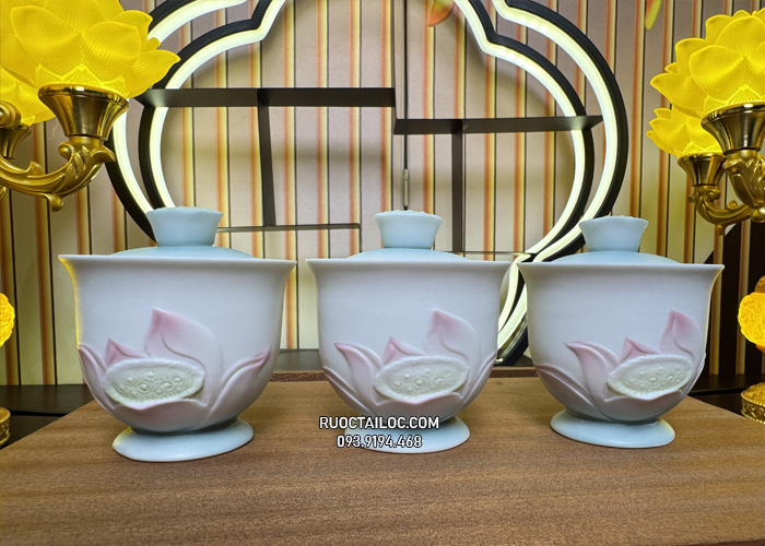 chum nước cúng Phật Hồng Liên Tịnh Đế đẹp