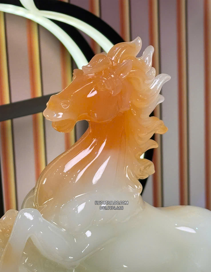 tượng ngựa lập mã bách tài phong thủy tài lộc hút vận