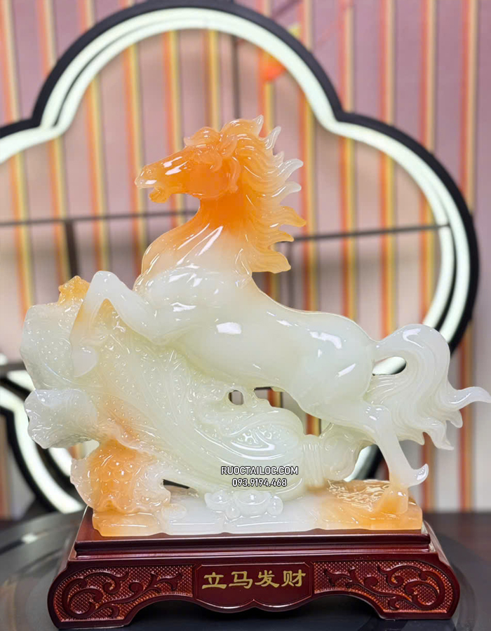 tượng ngựa lập mã bách tài phong thủy tài lộc hút vận