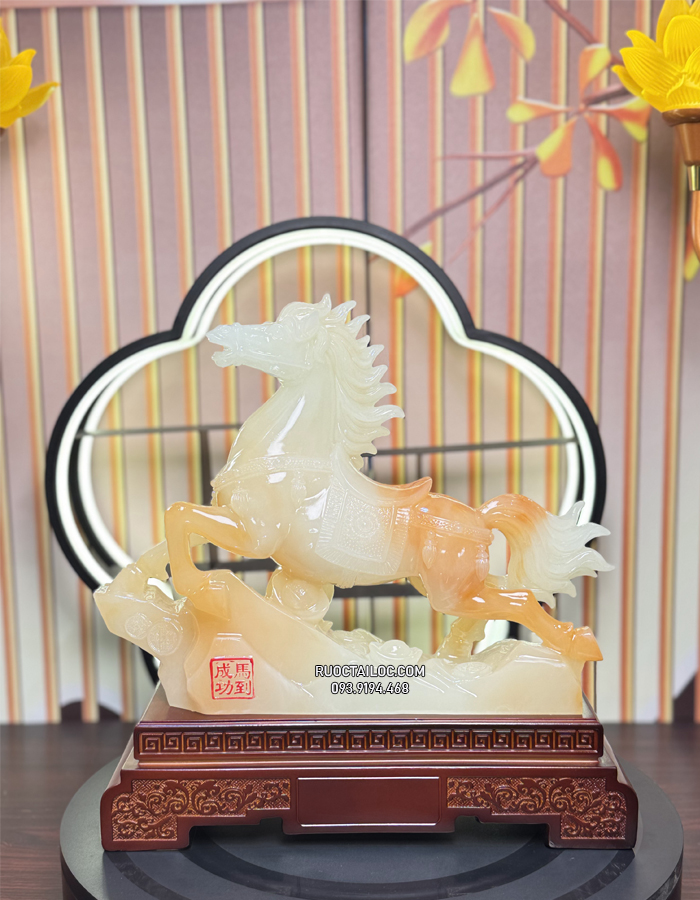 tượng ngựa phong thủy mã đáo quan vinh