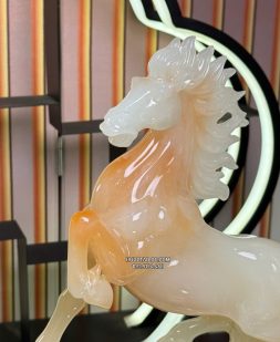 tượng ngựa kim mã đạp vân đẹp nhiều size