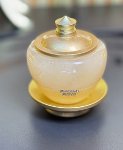 chum nước có nắp thờ cúng bằng đá tự nhiên vàng ngọc đẹp