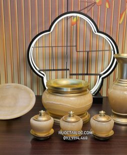 Trọn bộ đồ thờ cúng bằng đá vàng ngọc đẹp