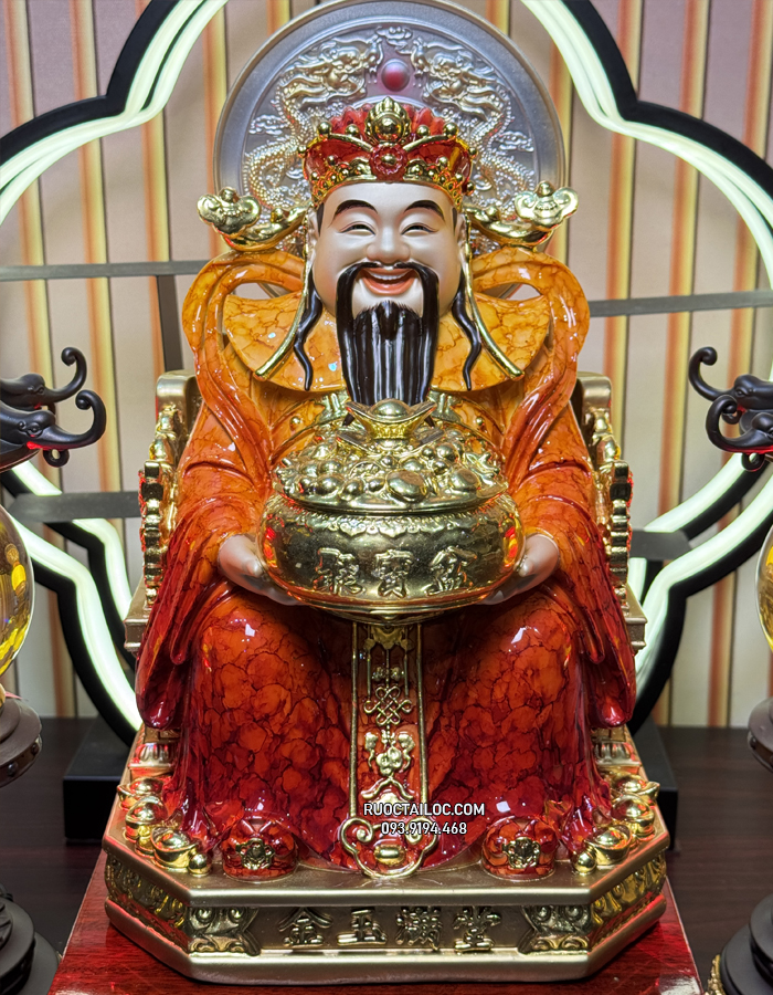 tượng thần tiền bột đá cẩm thạch đỏ có hào quang đẹp