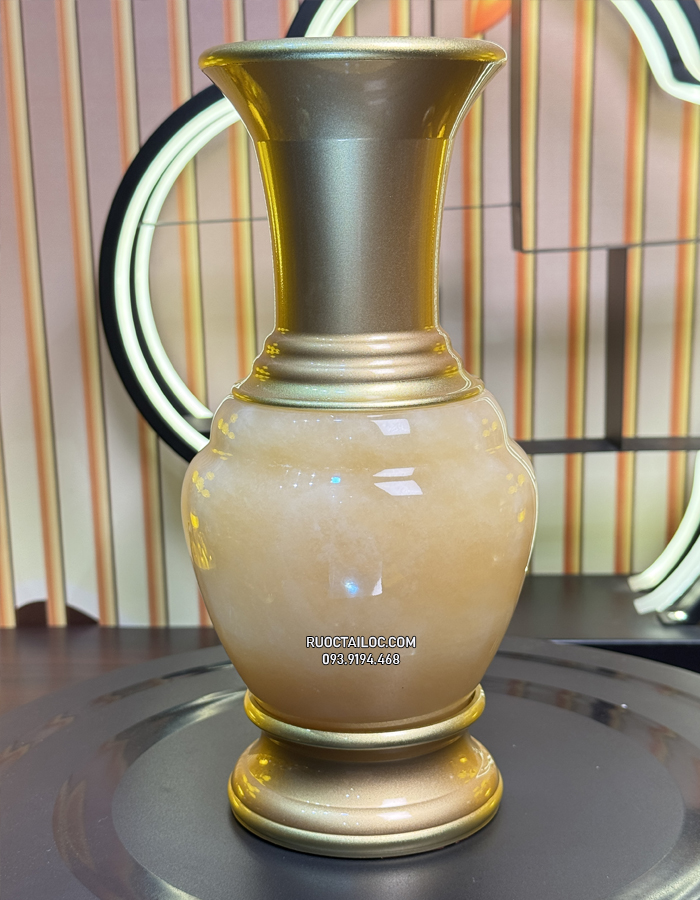 bình bông thờ cúng bằng đá tự nhiên vàng ngọc đẹp