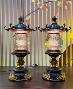 Đèn Thờ Cúng Mái Chùa Thân Hợp Kim Mạ Vàng đẹp