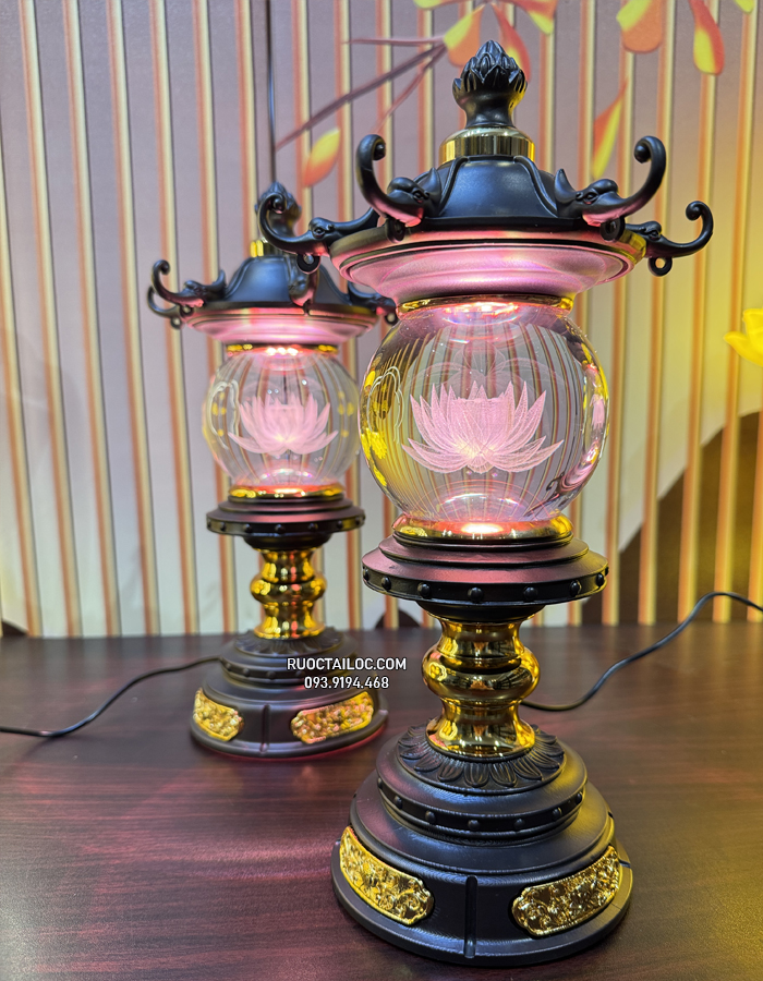 Đèn Thờ Cúng Mái Chùa Thân Hợp Kim Mạ Vàng đẹp