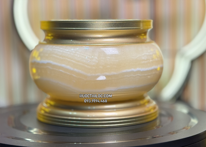 Lư hương bát nhang thờ cúng bằng đá tự nhiên vàng ngọc đẹp