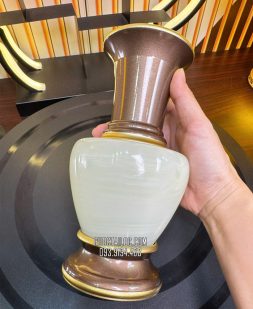 bình bông trang trí bàn thờ Phật bằng đá tự nhiên trắng xanh đẹp