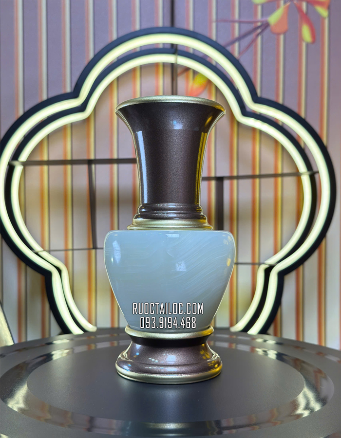 bình bông trang trí bàn thờ Phật bằng đá tự nhiên trắng xanh đẹp