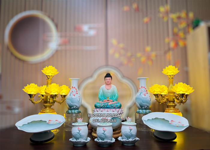 bình bông sứ họa tiết sen đẹp