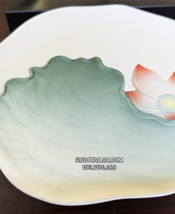 Dĩa trái cây thờ cúng sứ trắng họa tiết sen xanh đẹp