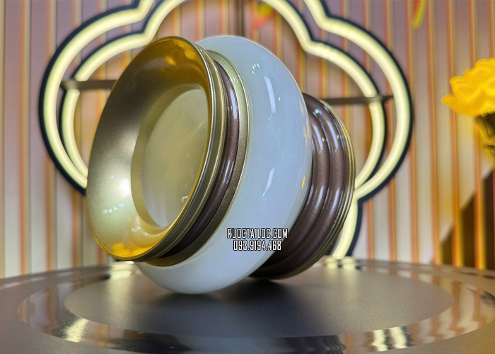 lư hương thờ cúng bằng đá tự nhiên trắng xanh đẹp