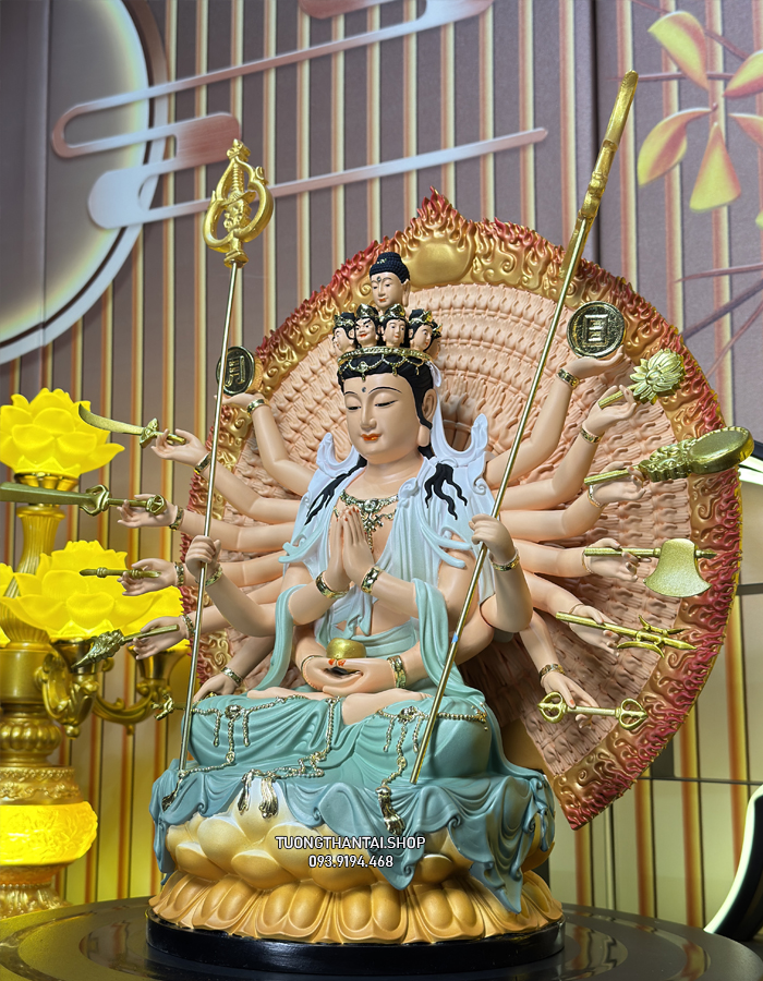 Tượng Thiên Thủ Thiên Nhãn Composite Gấm Xanh đẹp