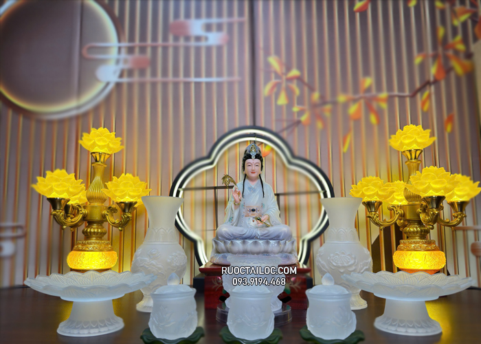Tượng Quan Âm Bồ Tát Bằng bột đá vẽ gấm phủ mờ đẹp
