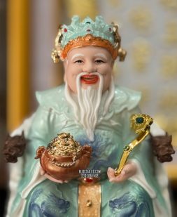 Tượng Ông Địa Thần Tài Bằng Sứ Xanh
