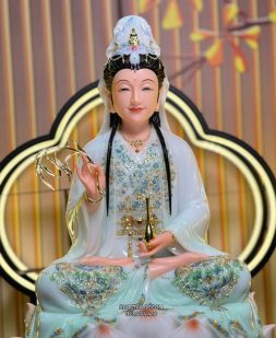 Tượng Quan Âm Xanh Viền Vàng Đế Mây Sóng Nước đẹp