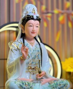 Tượng Quan Âm Xanh Viền Vàng Đế Mây Sóng Nước đẹp