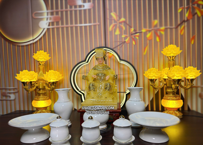 Tượng Thiên Hậu Thánh Mẫu bằng bột đá thạch anh đẹp