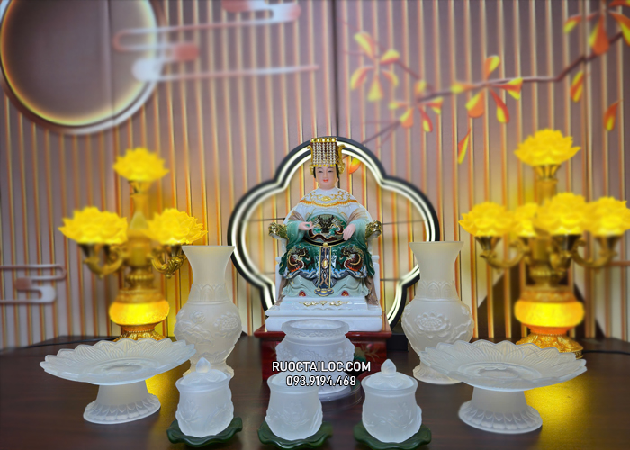 Tượng Thiên Hậu Thánh Mẫu Xanh Ngọc Bằng Bột Đá THTM-022