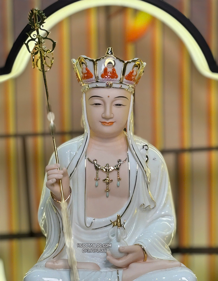 Tượng Địa Tạng Bồ Tát bằng sứ trắng sen hồng đẹp